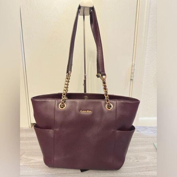 Calvin Klein Tote - Picture 2 of 12